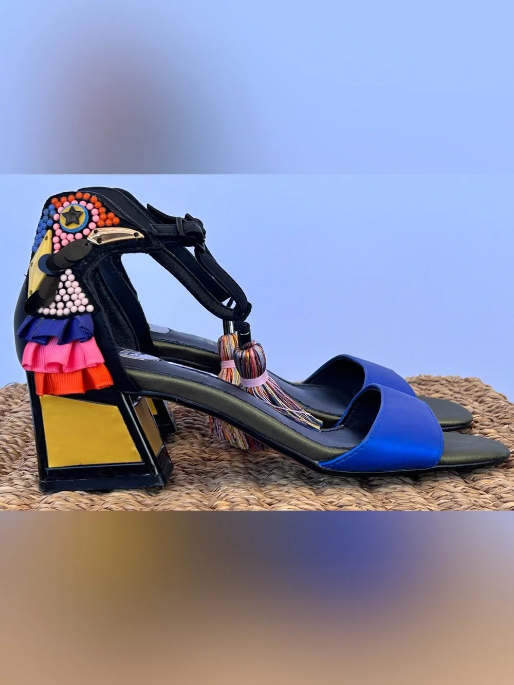 Exe Women’s Luisa 310 Low Heel Sandals Parrot Detail Sequins &‎ Beads Size 36
